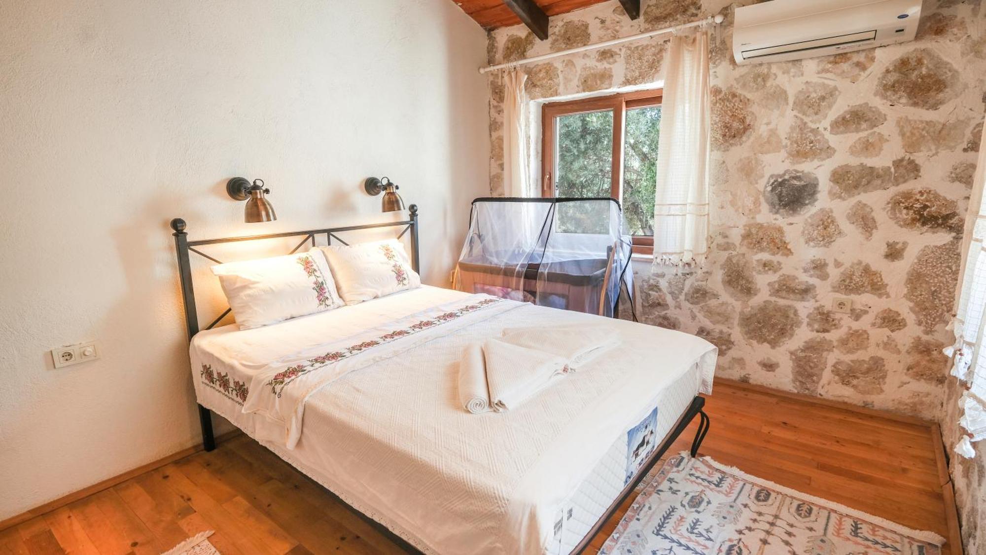Вилла Likya House - Deniz Ve Doga Manzarali, Havuzlu Патара Экстерьер фото