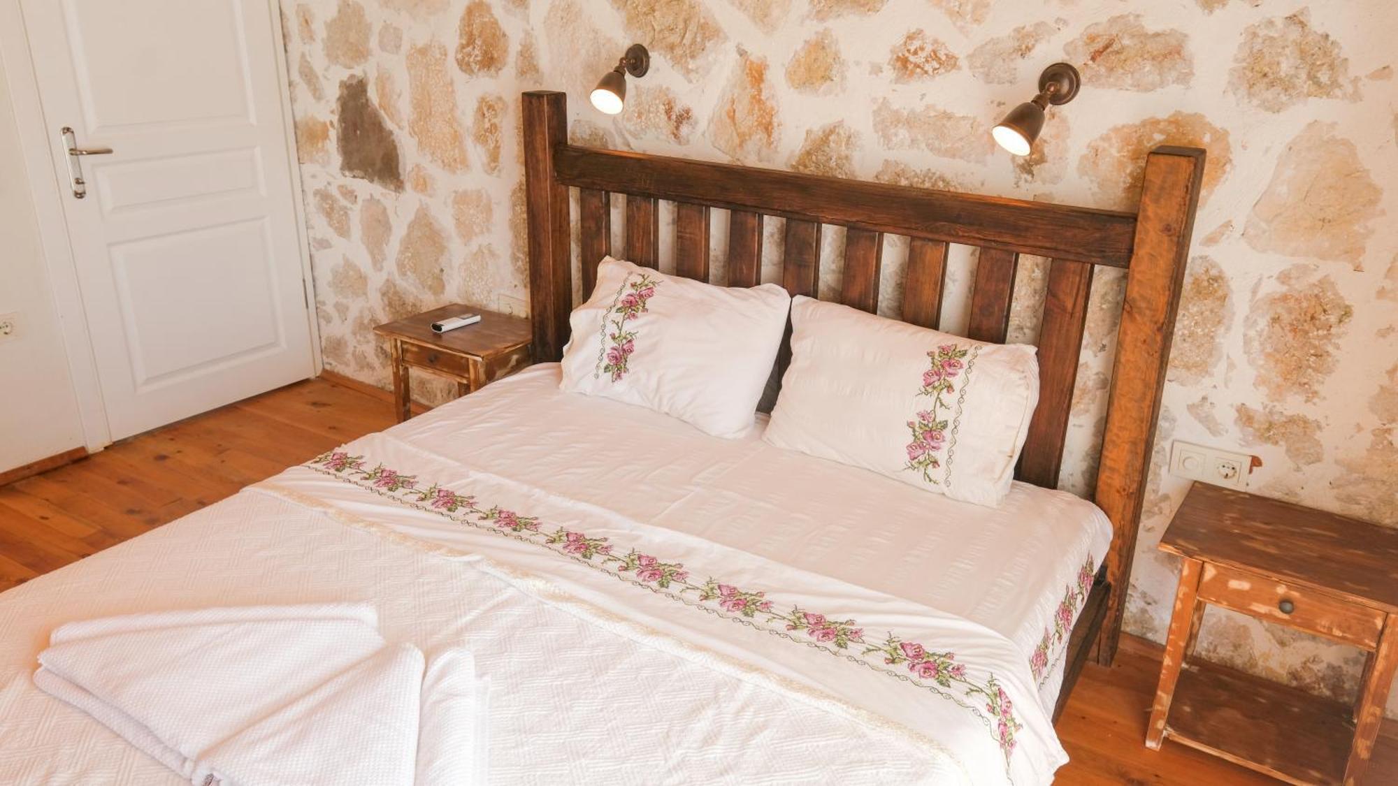 Вилла Likya House - Deniz Ve Doga Manzarali, Havuzlu Патара Экстерьер фото